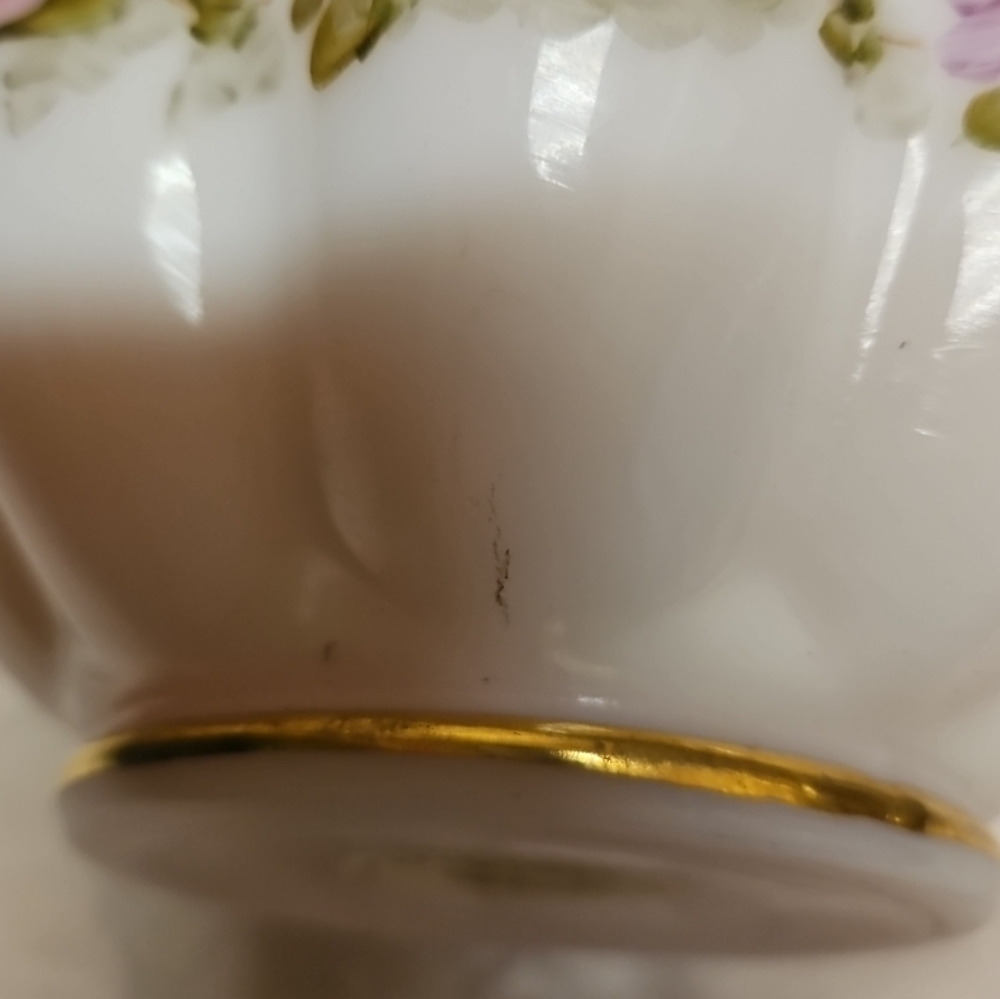Fenton Charleton Rose Peach Crest Melon Ruffled Rim Vase - Picture 8 of 8